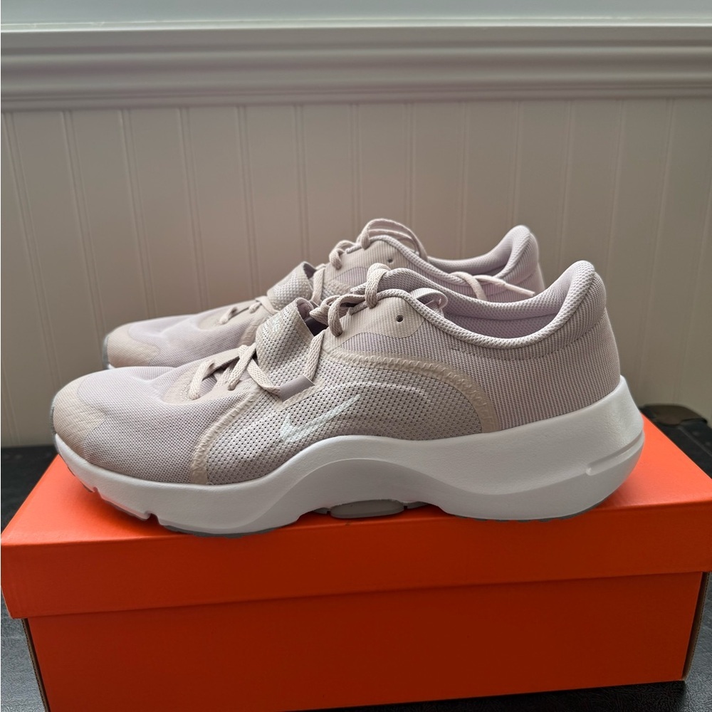 Nike Women's In-Season TR 13 - Picture 3 of 6
